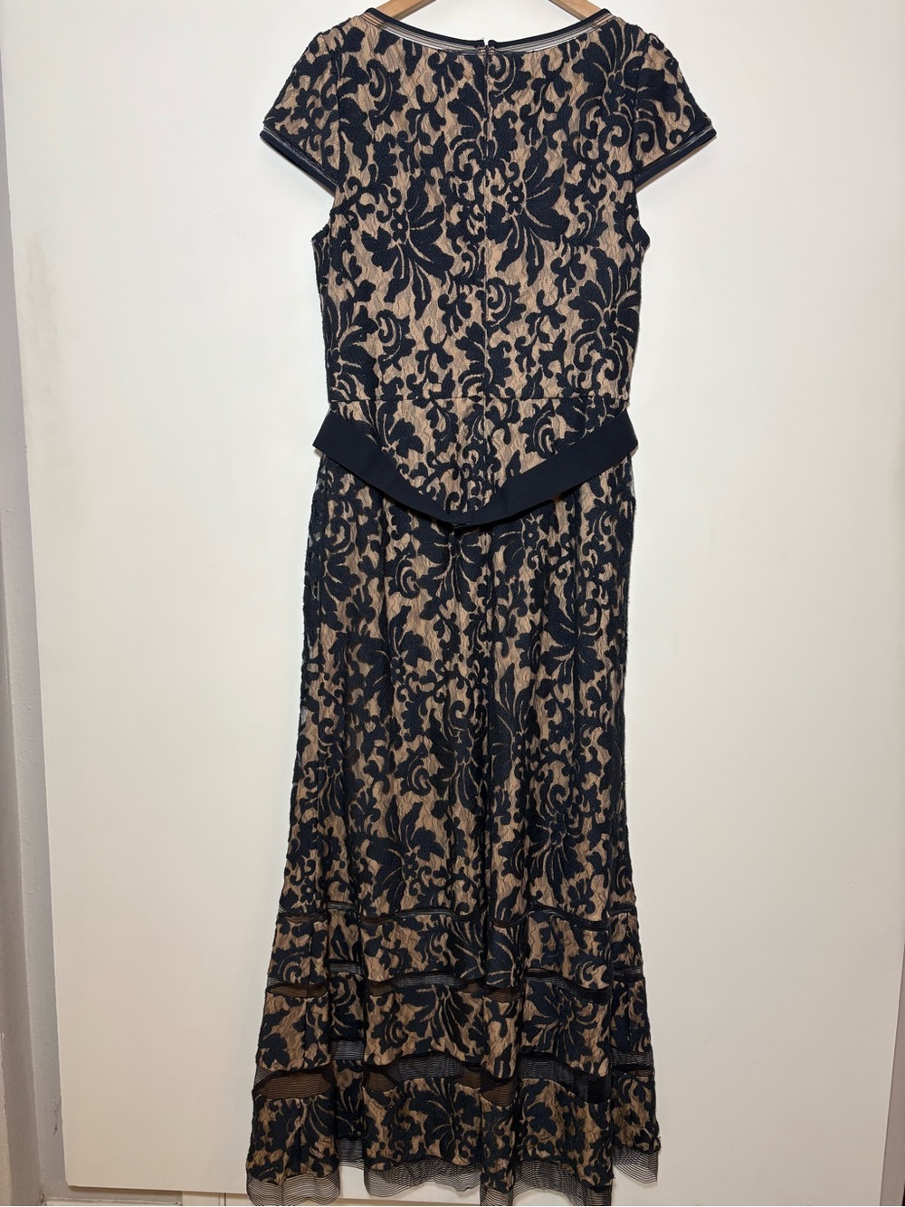 Tadashi Shoji Maxi Dress Women’s 16 Blue Gown Lace Mermaid Evening Victorian - Picture 9 of 15